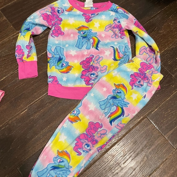 My Little Pony Pajama Set Pink and Blue Vibrant Design - Picture 1 of 2